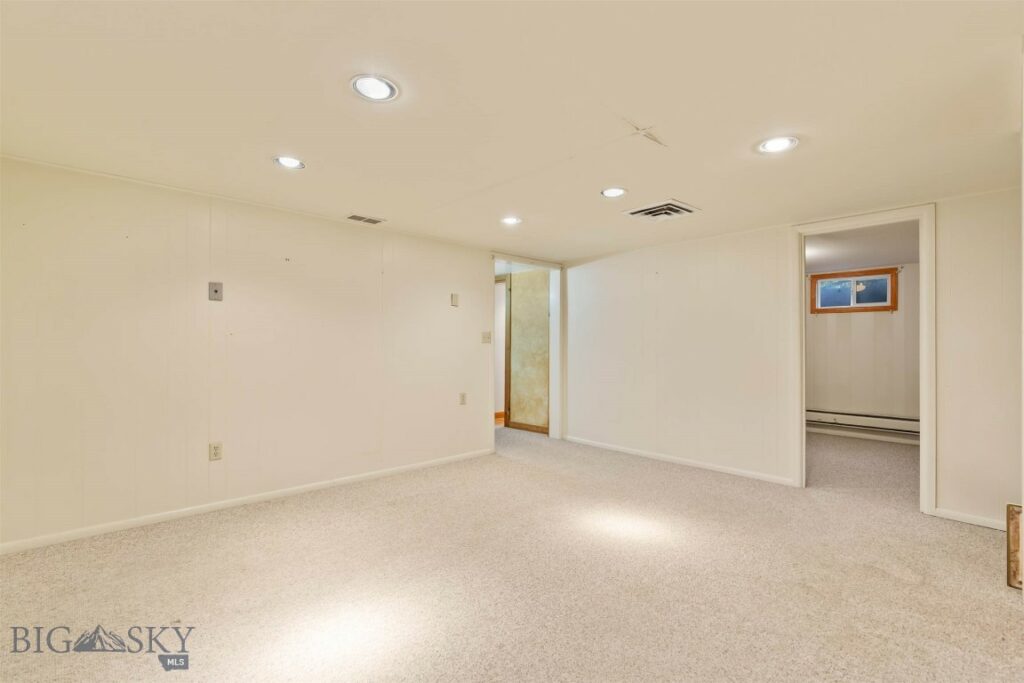 8212 War Eagle, Bozeman MT 59718