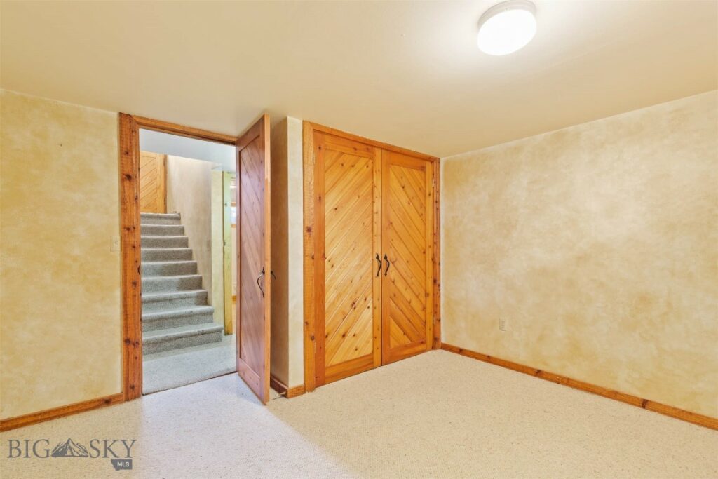 8212 War Eagle, Bozeman MT 59718