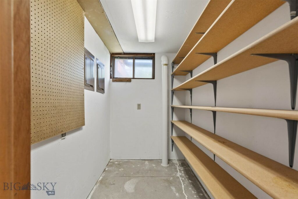 8212 War Eagle, Bozeman MT 59718
