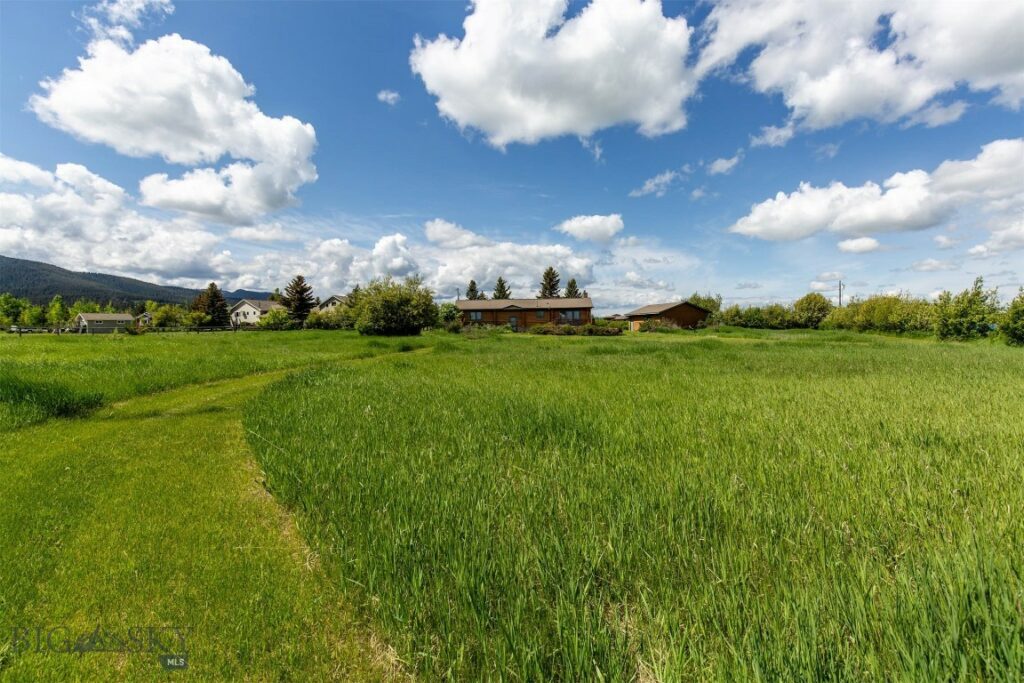 8212 War Eagle, Bozeman MT 59718