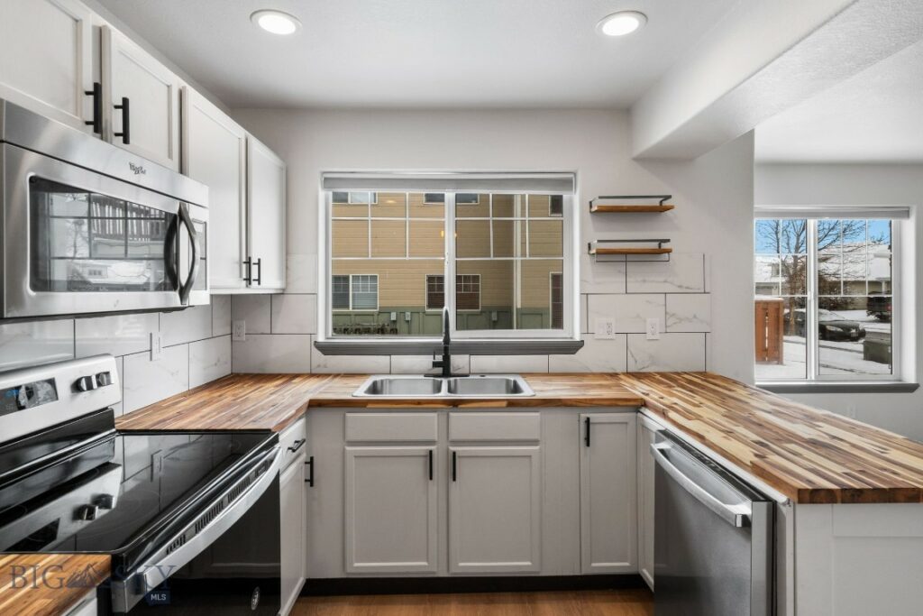 825 Forestglen Drive, Bozeman MT 59718
