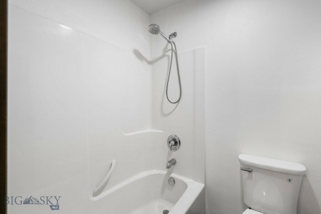825 Forestglen Drive, Bozeman MT 59718
