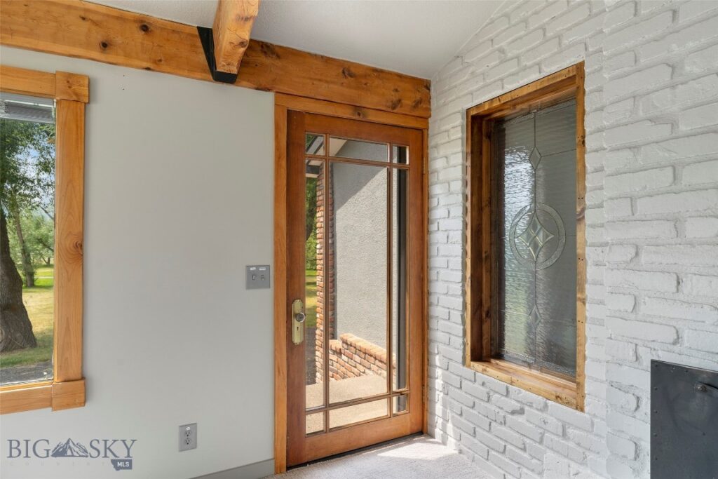 84 Canyon View Drive, Livingston MT 59047