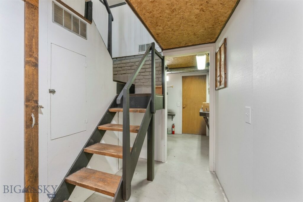 84 Canyon View Drive, Livingston MT 59047