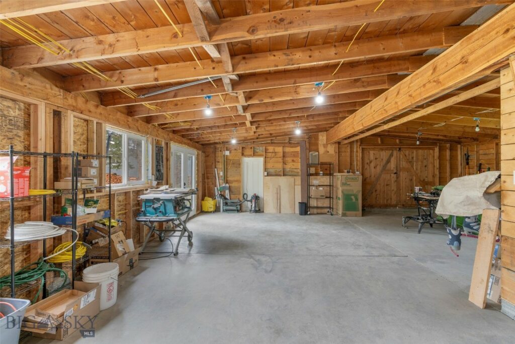84 Canyon View Drive, Livingston MT 59047