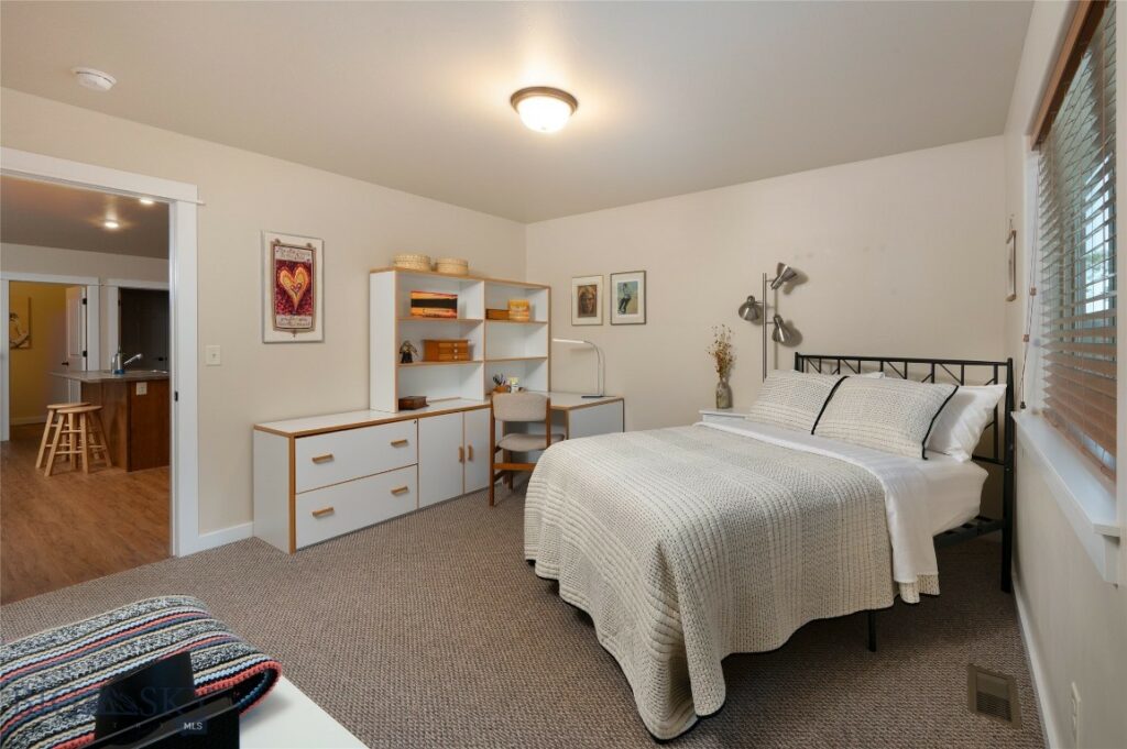 84 Tail Feather Lane, Bozeman MT 59718
