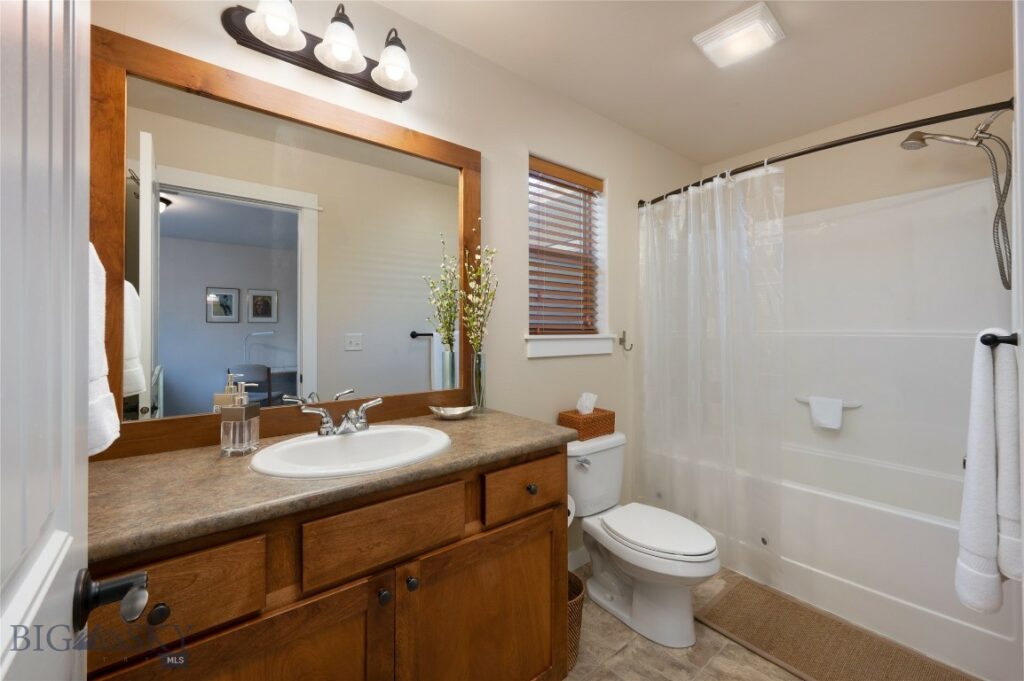 84 Tail Feather Lane, Bozeman MT 59718