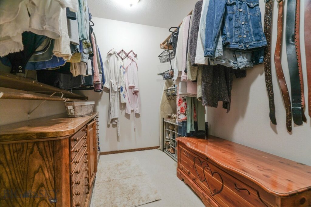 8472 Wagon Boss Road, Bozeman MT 59715