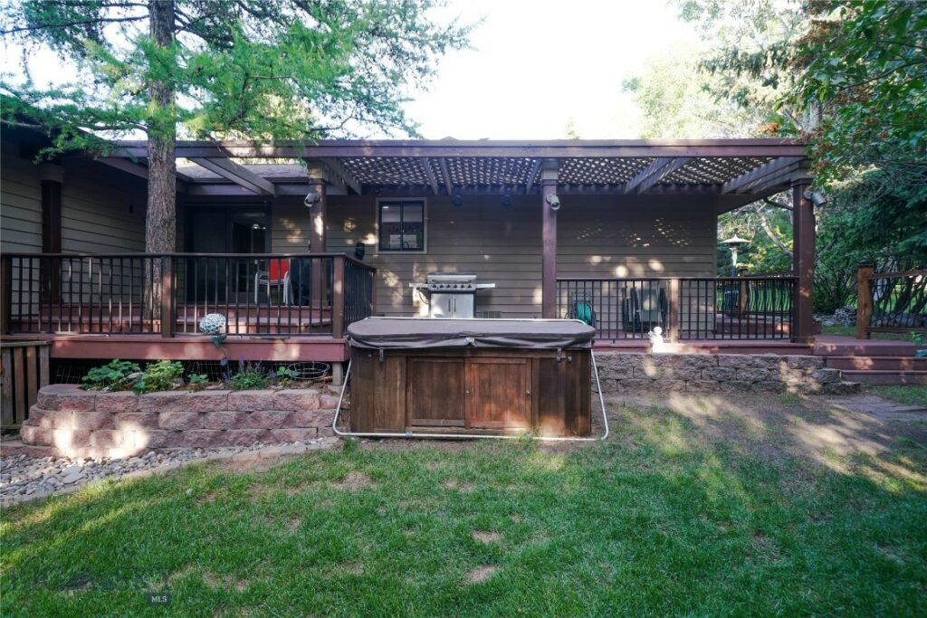 8472 Wagon Boss Road, Bozeman MT 59715