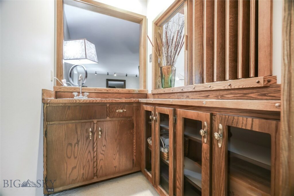 8472 Wagon Boss Road, Bozeman MT 59715