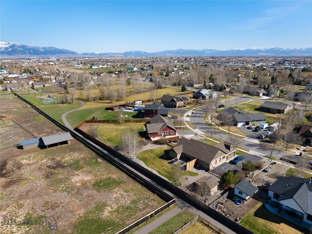 85 Flagstone Drive, Belgrade MT 59714