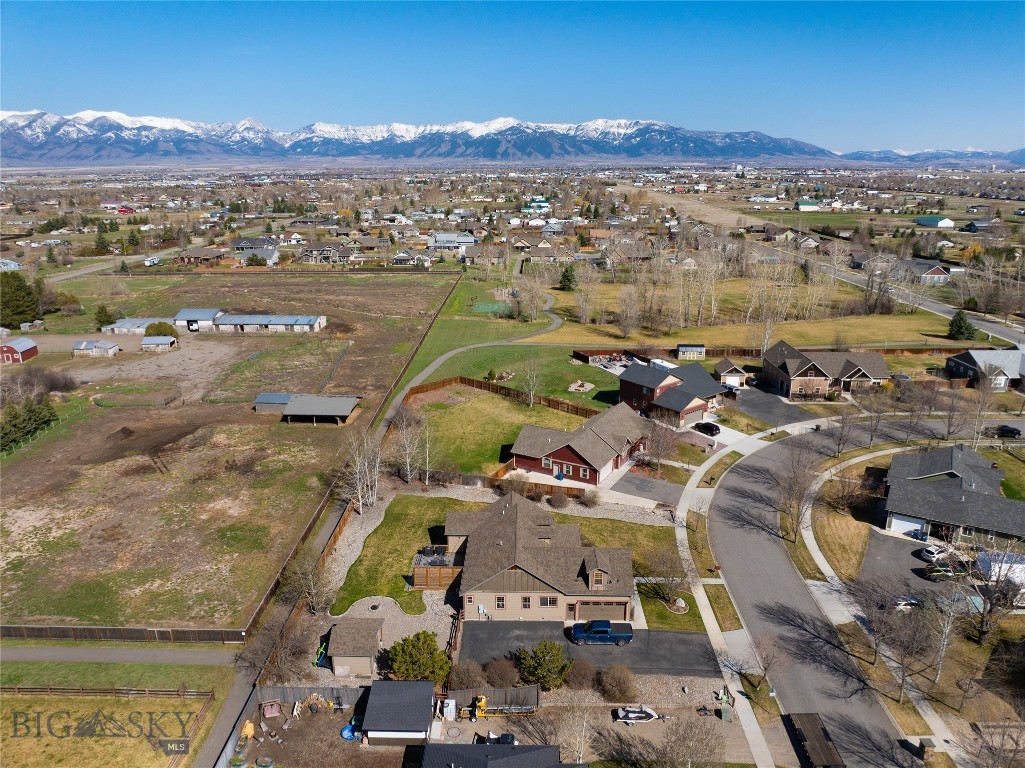 85 Flagstone Drive, Belgrade MT 59714