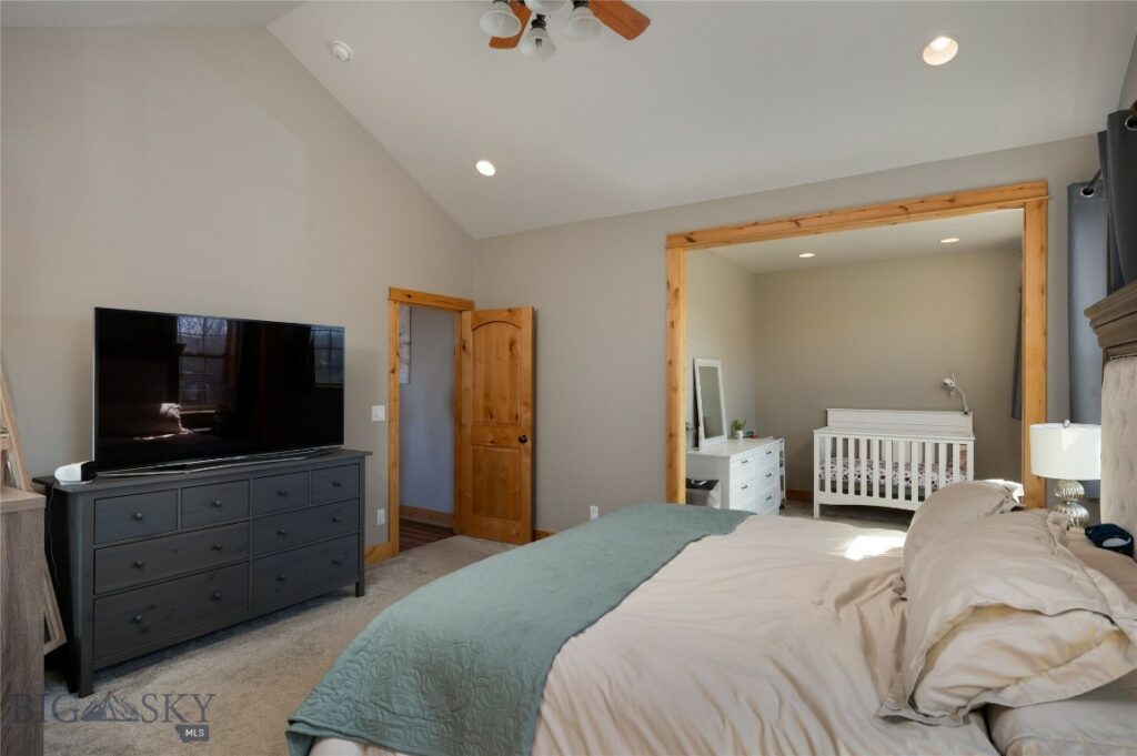 85 Flagstone Drive, Belgrade MT 59714