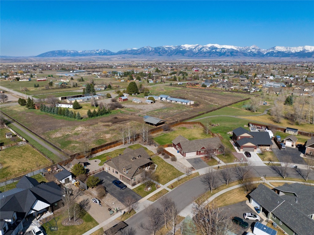 85 Flagstone Drive, Belgrade MT 59714