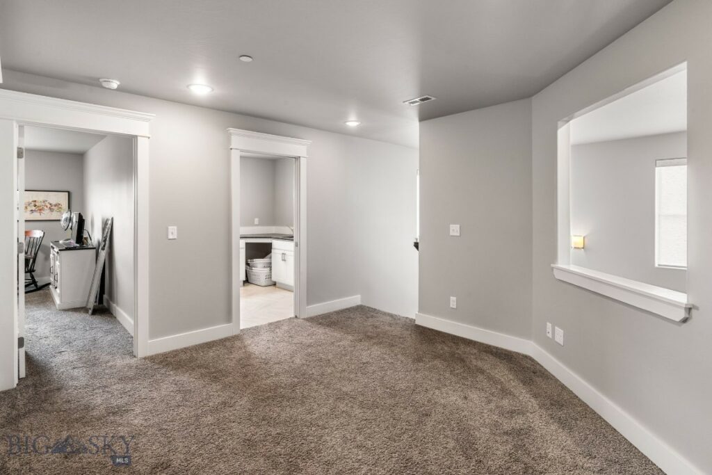 85 Riparian Way, Bozeman MT 59718