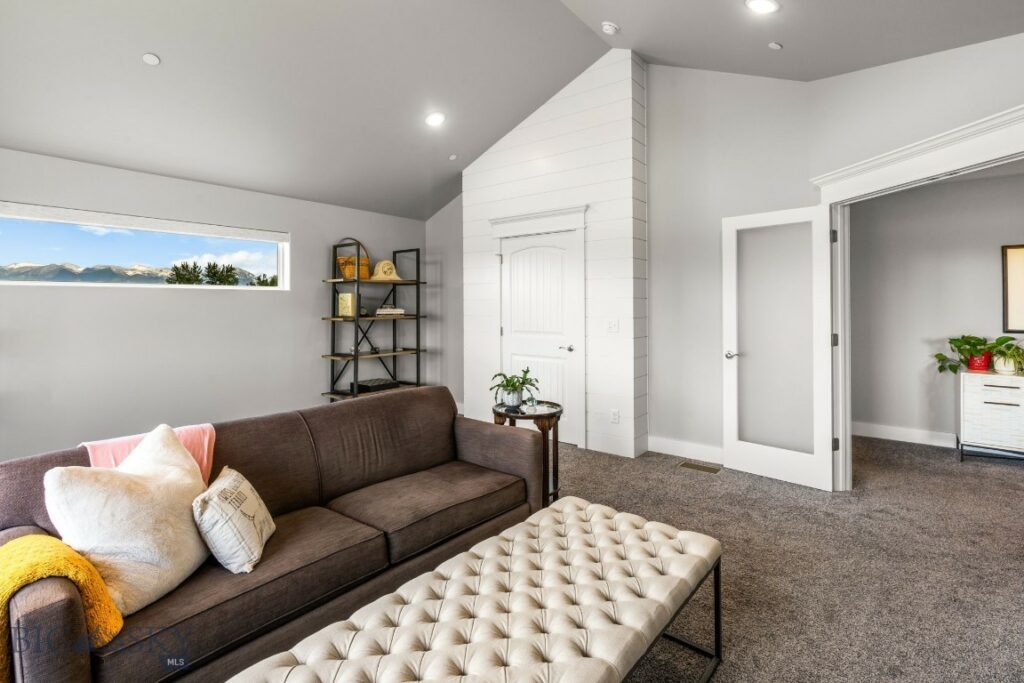 85 Riparian Way, Bozeman MT 59718