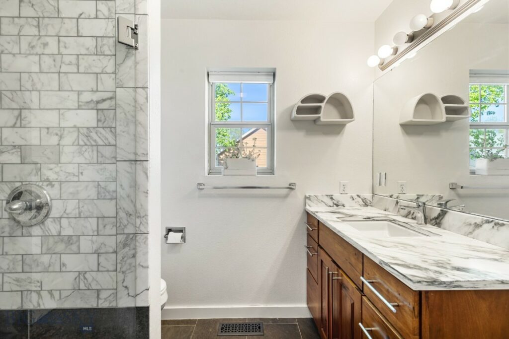 85 Shallow Brook Lane, Belgrade MT 59714