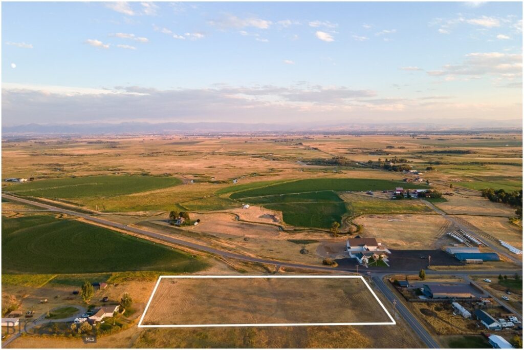 8550 Dry Creek Road, Belgrade MT 59714