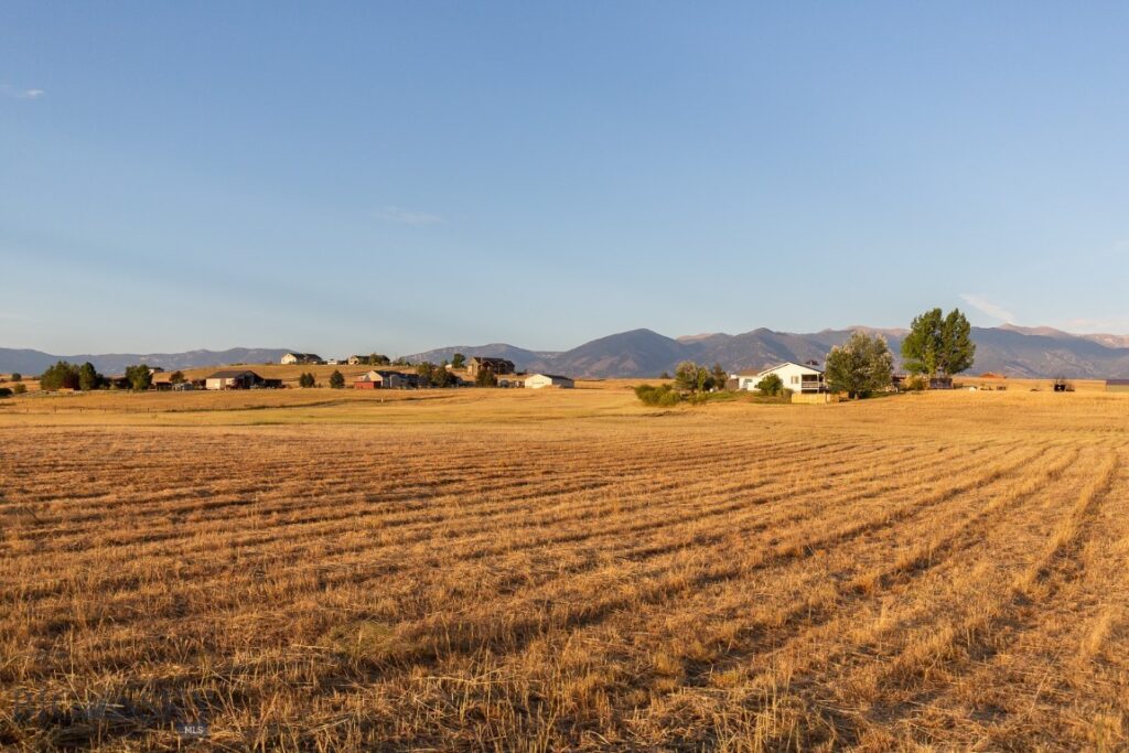 8550 Dry Creek Road, Belgrade MT 59714