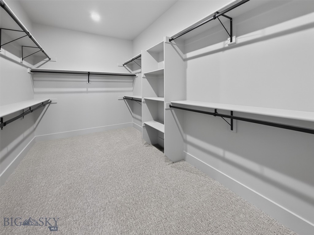 86 Hilgard Peak Court, Bozeman MT 59718
