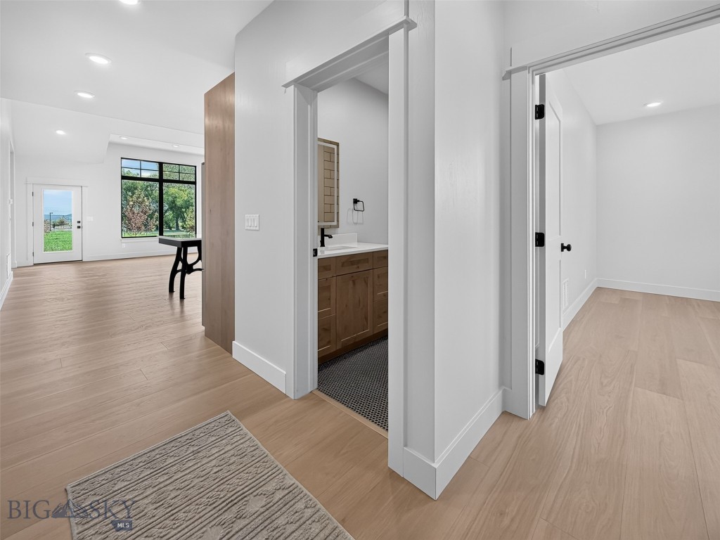 86 Hilgard Peak Court, Bozeman MT 59718