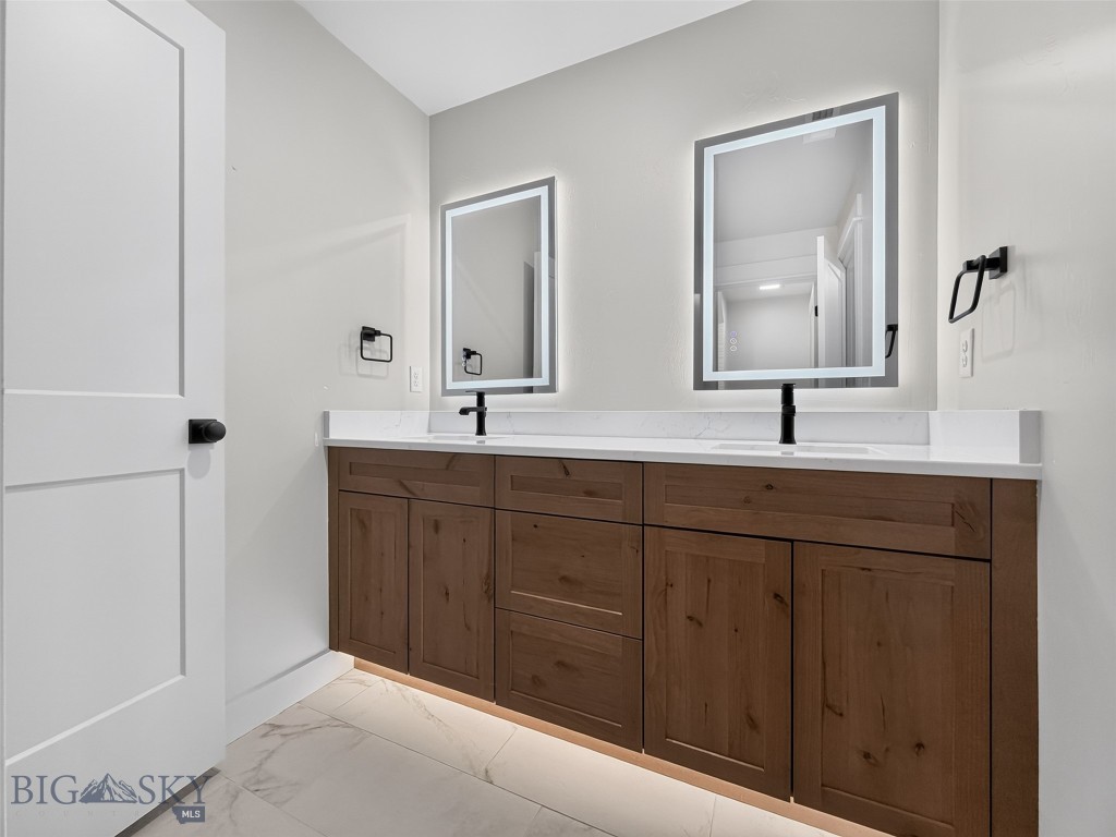 86 Hilgard Peak Court, Bozeman MT 59718