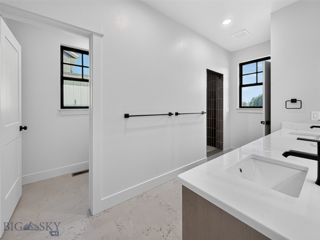 86 Hilgard Peak Court, Bozeman MT 59718
