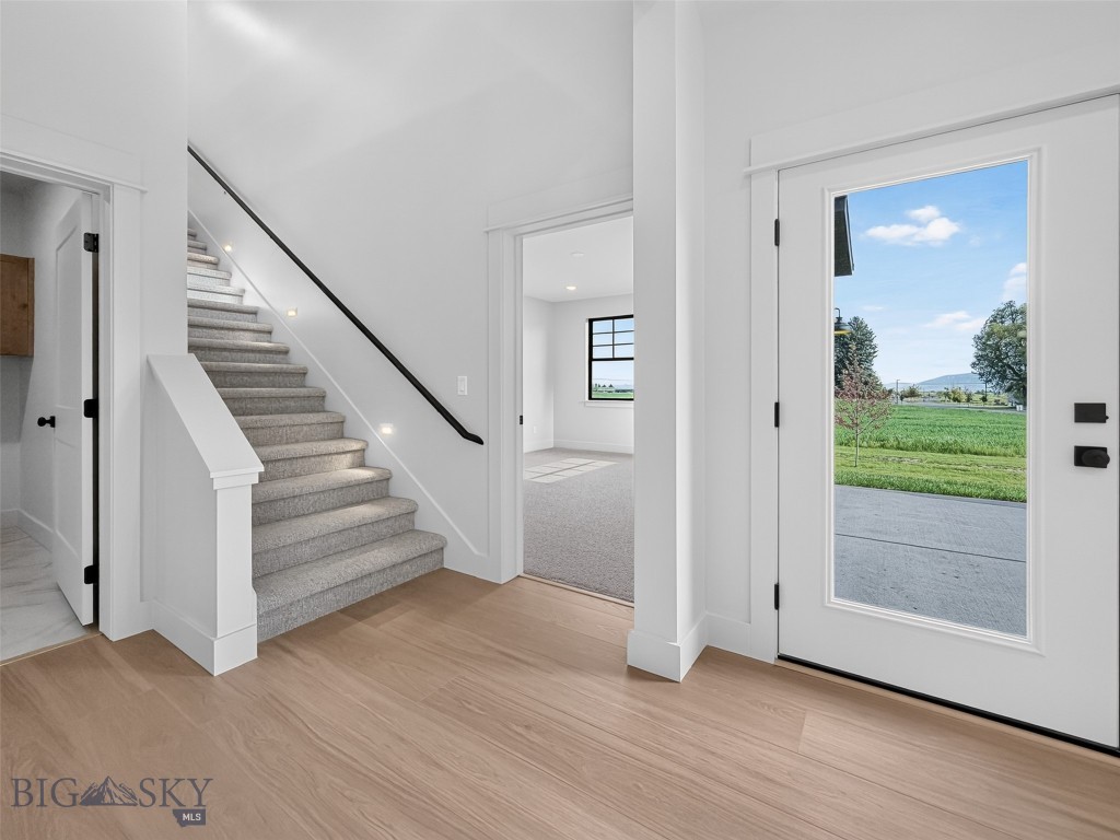 86 Hilgard Peak Court, Bozeman MT 59718
