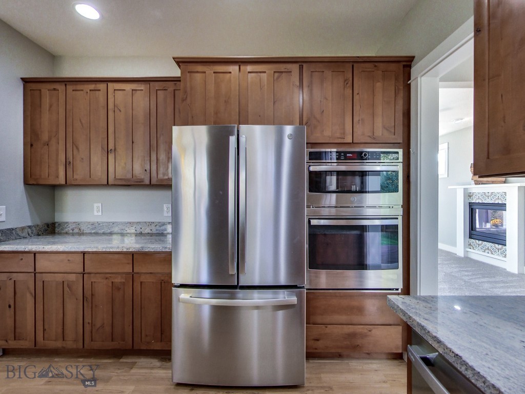 861 Loxley, Bozeman MT 59718