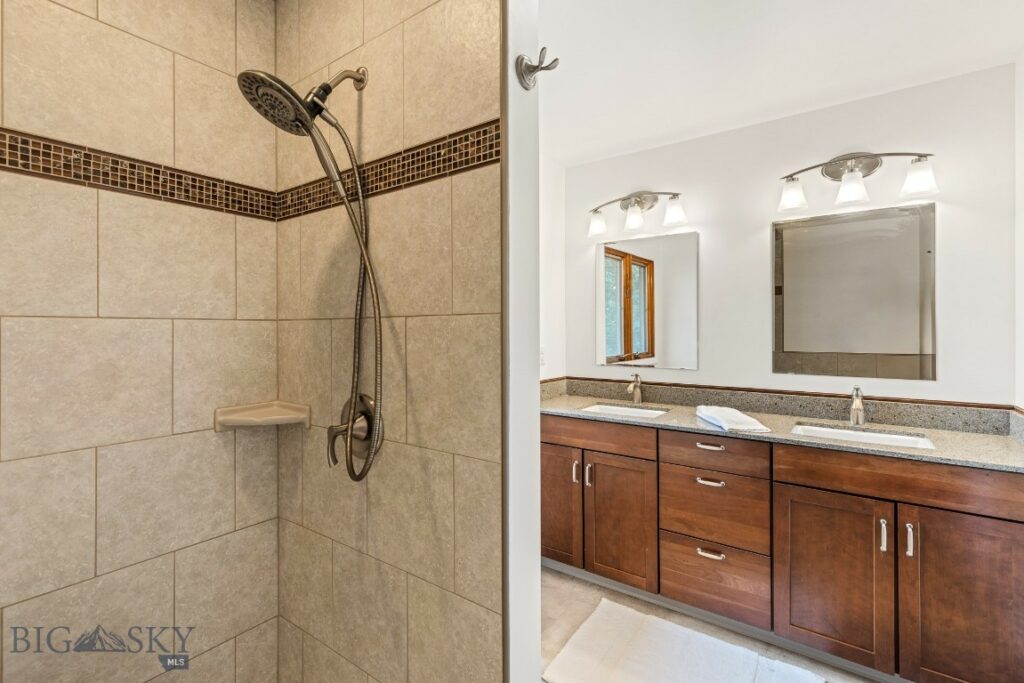 8651 E Panorama Drive E, Bozeman MT 59715