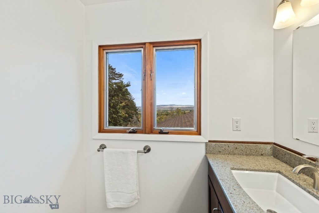 8651 E Panorama Drive E, Bozeman MT 59715