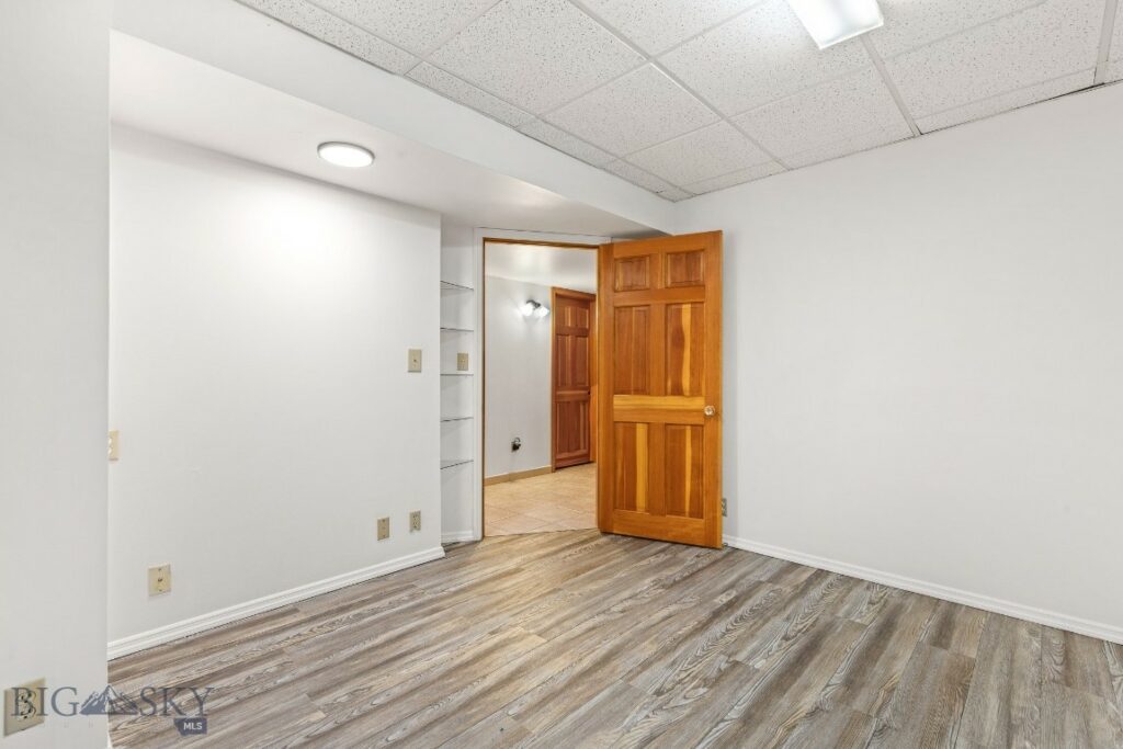 8651 E Panorama Drive E, Bozeman MT 59715