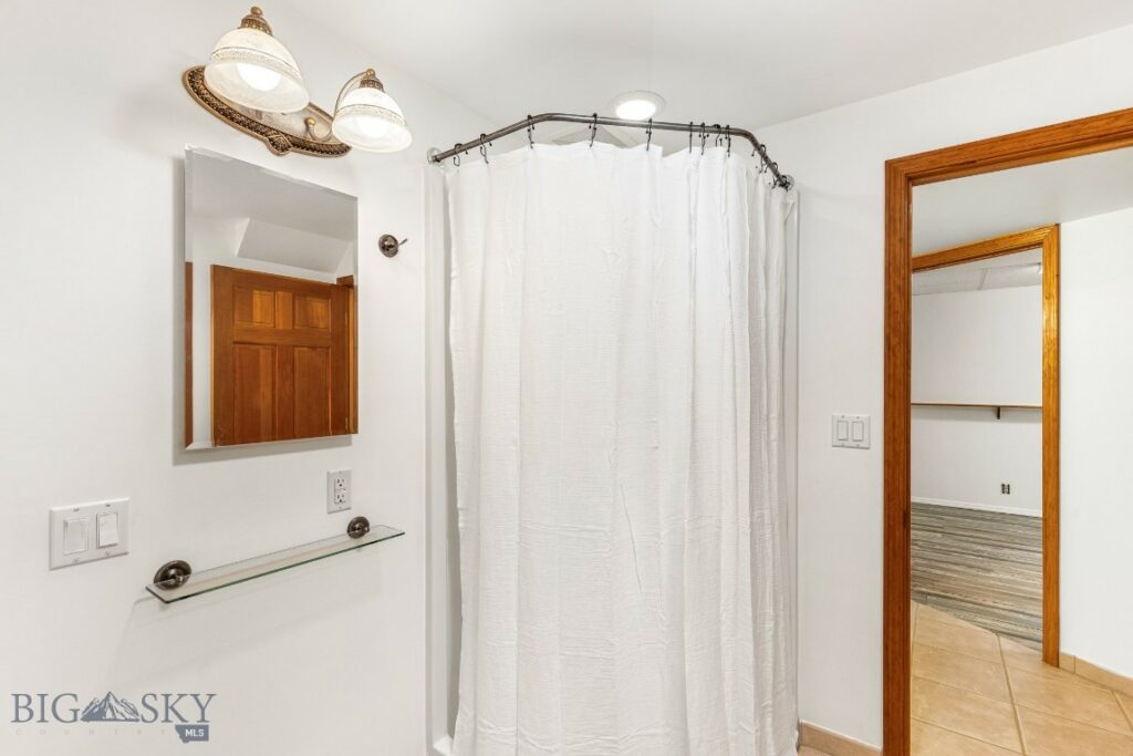 8651 E Panorama Drive E, Bozeman MT 59715