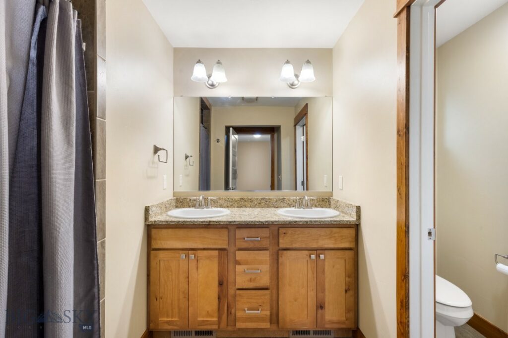 887 Hanson Street, Bozeman MT 59718