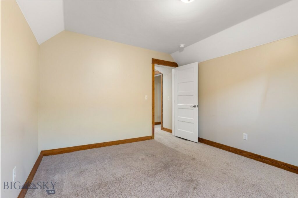 887 Hanson Street, Bozeman MT 59718