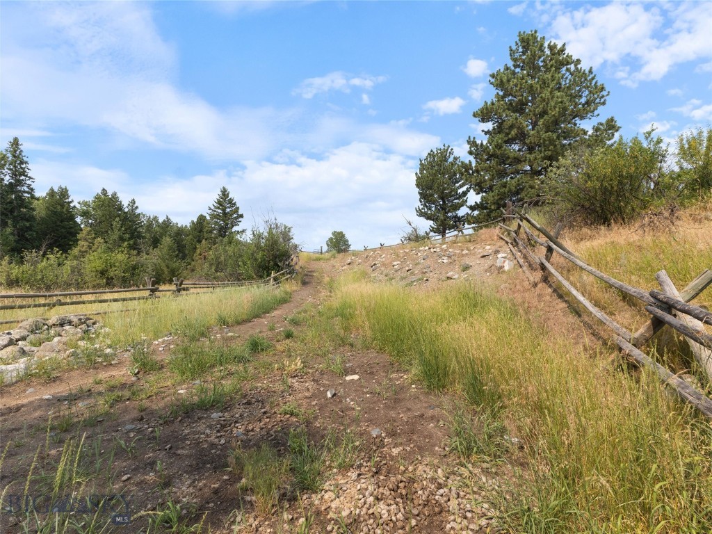 89 Deep Creek, Livingston MT 59047