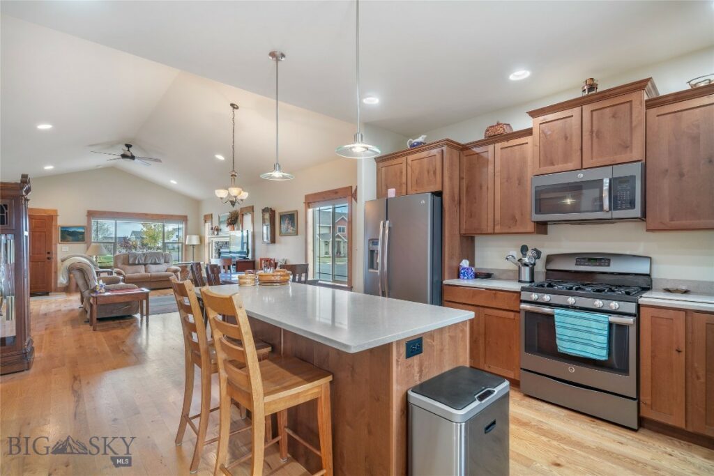 890 Flanders Creek Avenue, Bozeman MT 59718