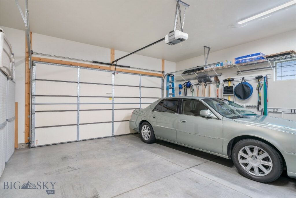 890 Flanders Creek Avenue, Bozeman MT 59718