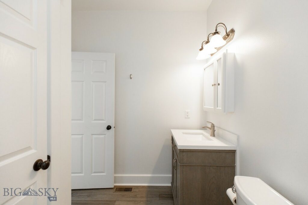894 Rogers, Bozeman MT 59718