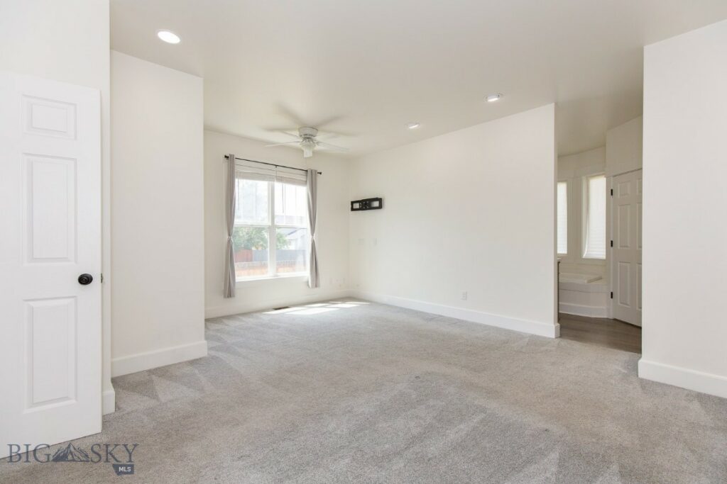 894 Rogers, Bozeman MT 59718