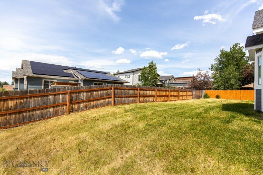 894 Rogers, Bozeman MT 59718