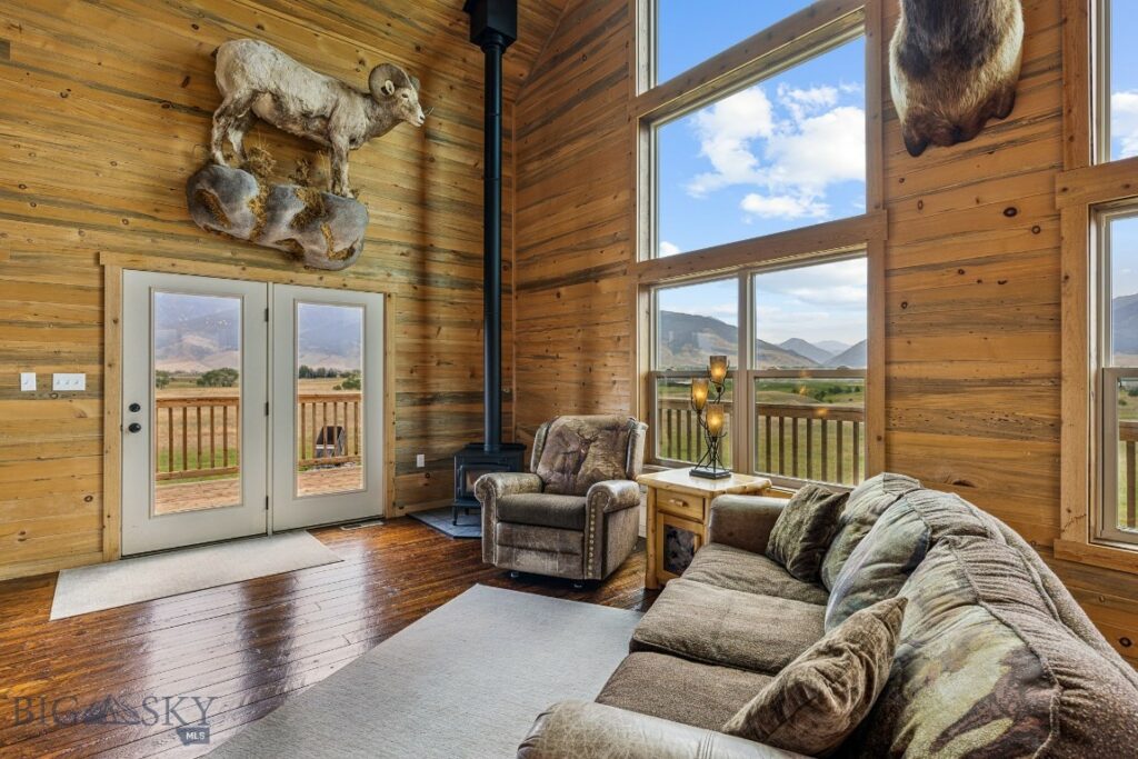 90 Chicory, Livingston MT 59047