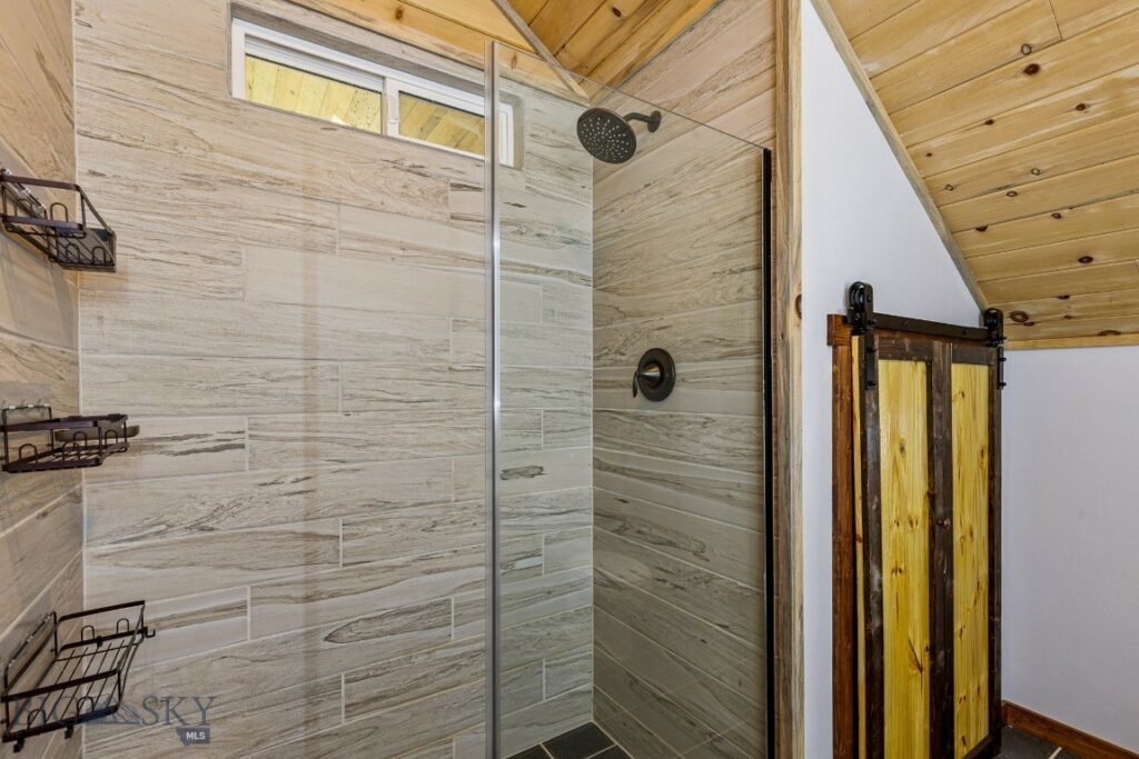 90 Chicory, Livingston MT 59047