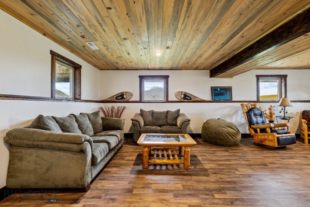 90 Chicory, Livingston MT 59047