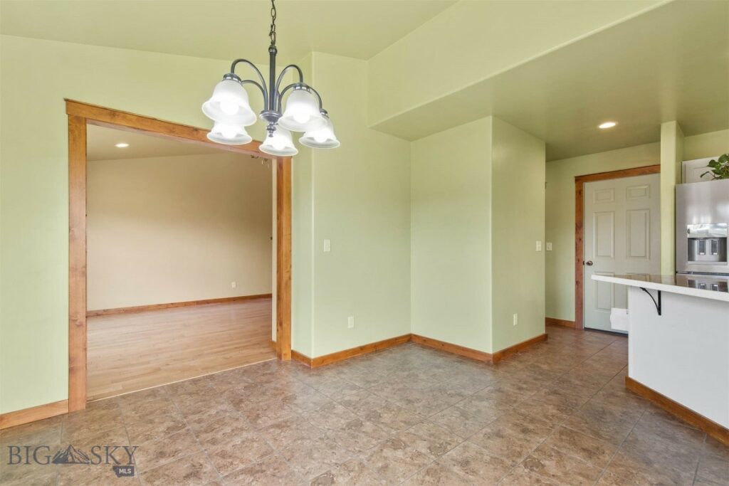 901 Floyd Way, Livingston MT 59047
