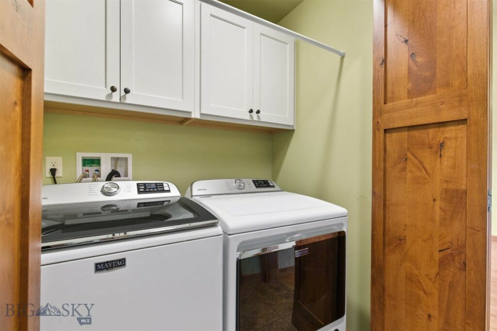 901 Floyd Way, Livingston MT 59047