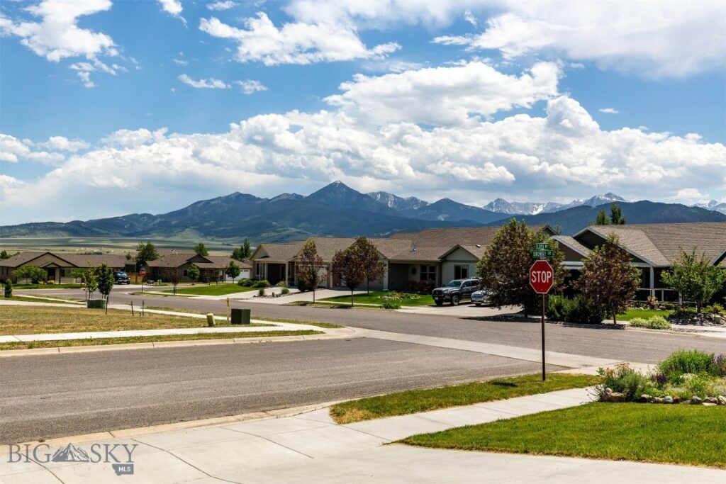 901 Floyd Way, Livingston MT 59047