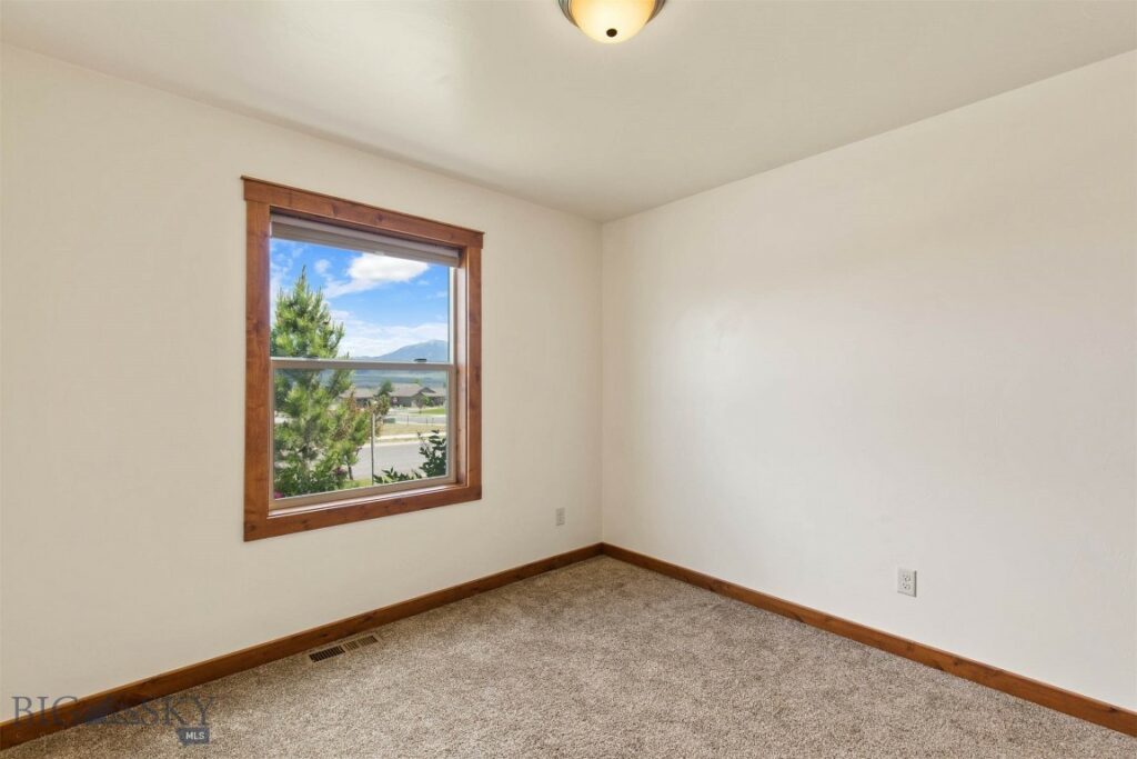 901 Floyd Way, Livingston MT 59047