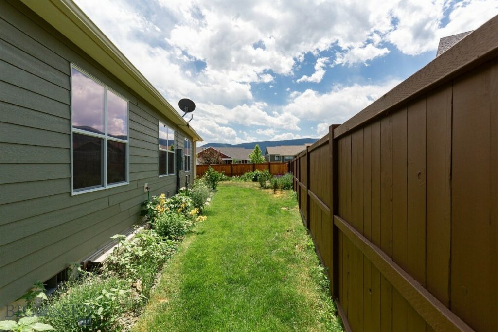 901 Floyd Way, Livingston MT 59047