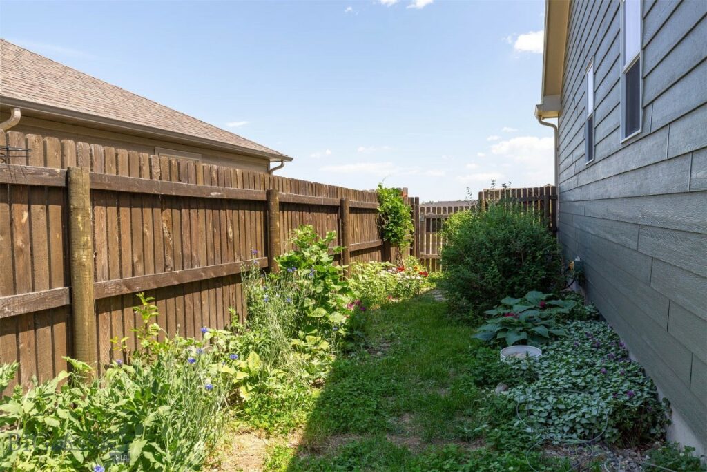 901 Floyd Way, Livingston MT 59047
